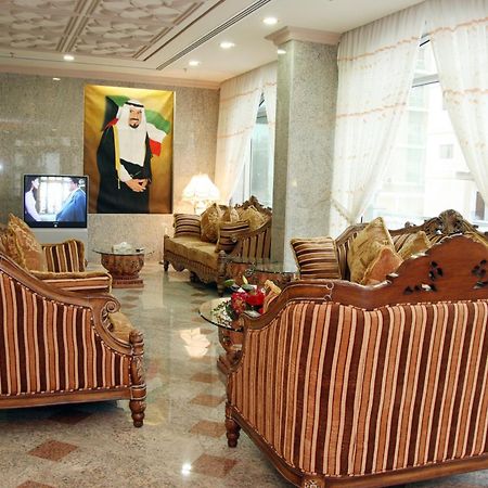 Sara Plaza (Adults Only) Aparthotel Kuwait City Exteriör bild